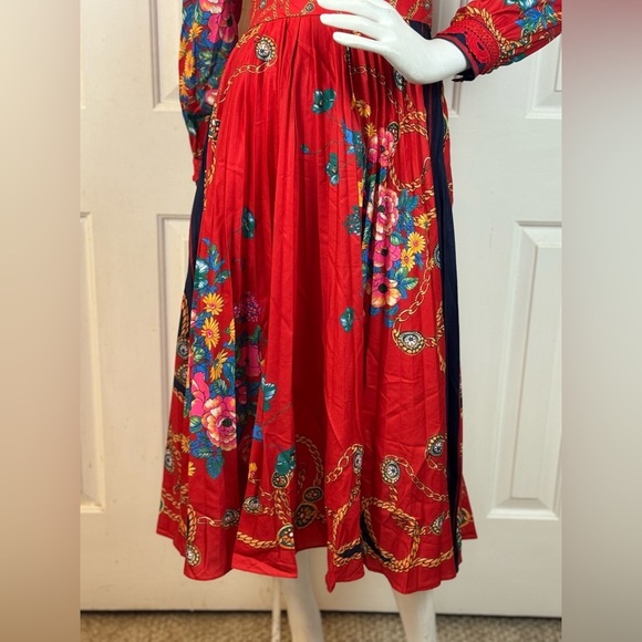Unbranded Vibrant Floral Long Sleeve Dress Size Small.  C44 - Picture 6 of 16